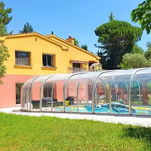 https://rare-escale-bicolore-bas-de-villa-prive-a-16km-de.fr-provencehotel.com