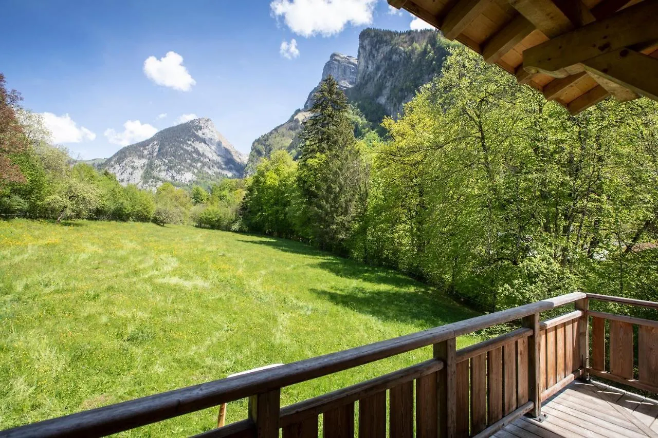 Terresens - Le Pre D'Anne Chloe Apartment Samoens 0*,  France